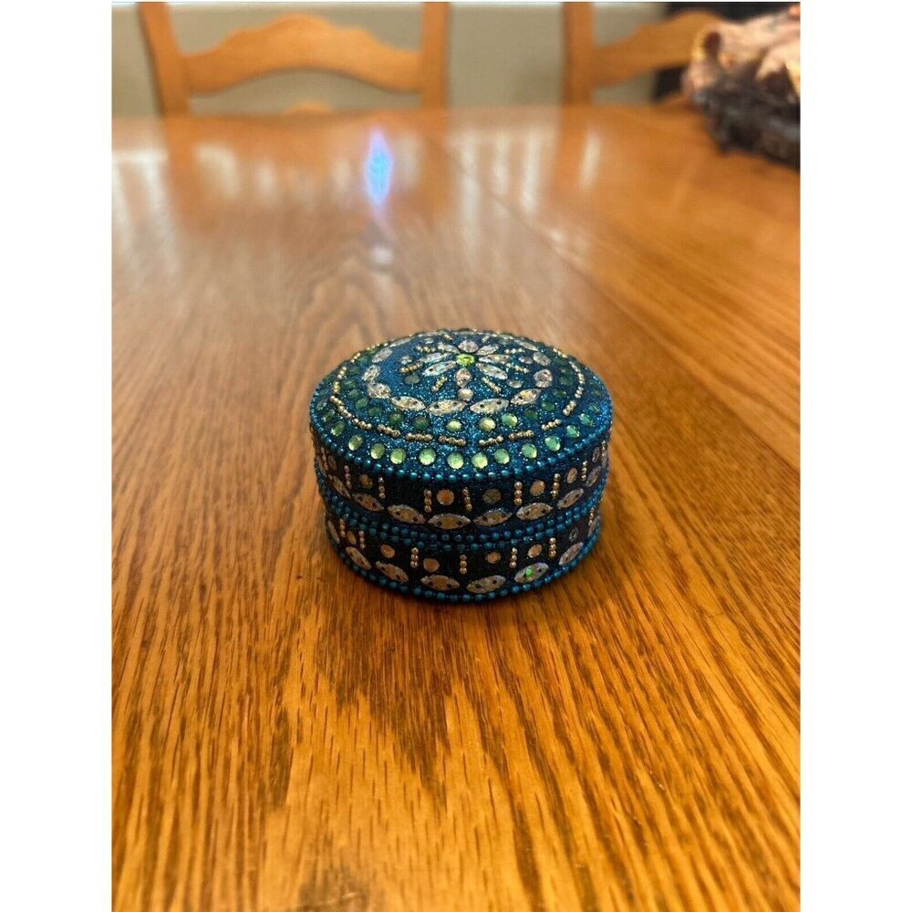 Vintage Ornate Small Jeweled & Beaded Trinket~Ring~Pill Box 2"